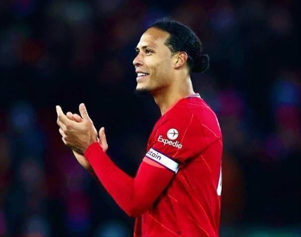 国米冬窗不引援？奥西里奥的谎言被戳穿！历史数据揭秘真相