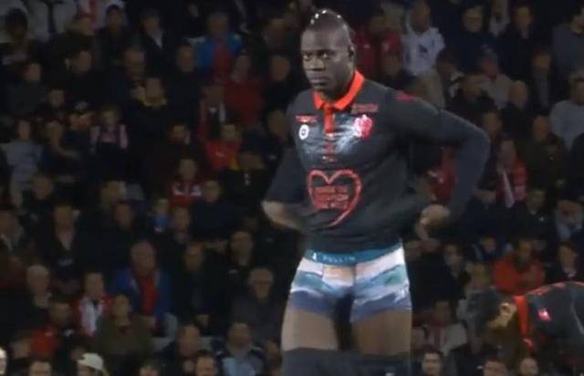 官方：谭杰、青苗联赛分别荣获亚足联草根足球最佳领袖、竞赛（亚足联草根足球奖出炉：谭杰获最佳领袖，青苗联赛夺最佳竞赛）