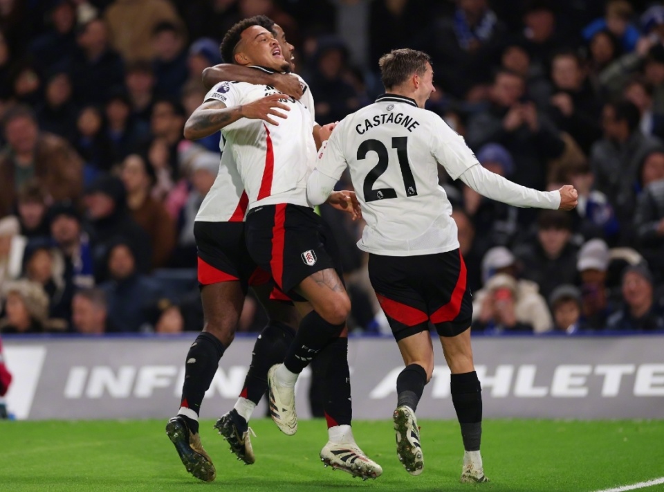 孔帕尼：控球是为了处于有利进攻位置；希望保护足球的创造力