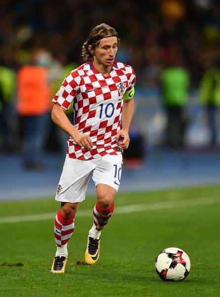 比萨主场0比1负帕尔马，吉拉迪诺执教首败